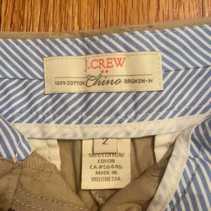 Khaki Women’s J.Crew Chino Shorts-Size 2